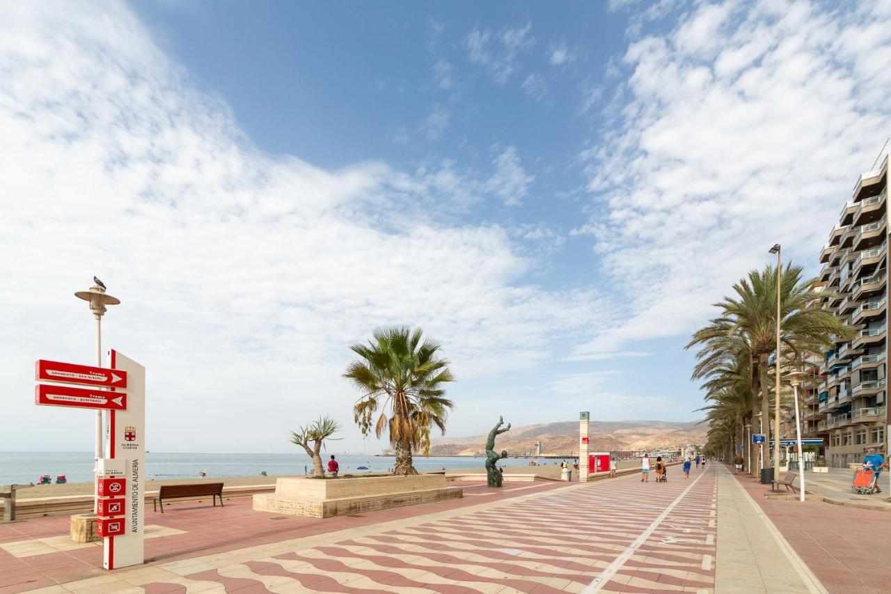 Almeriasuite Beach&Sun Exterior photo